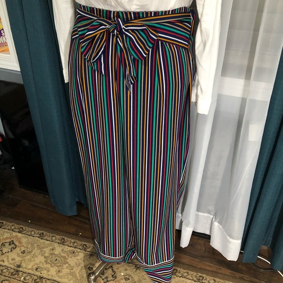 Striped Tie Front Woven Wide Leg Pants - Picture 6 of 12
